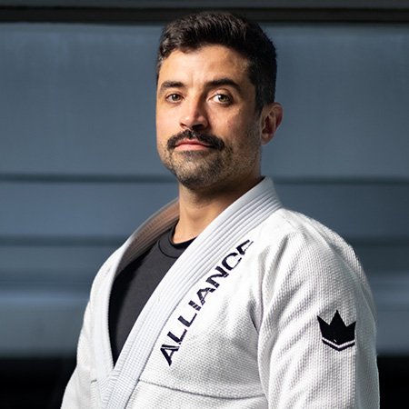 Cauê Corá, professor na Alliance Jiu Jitsu Santana
